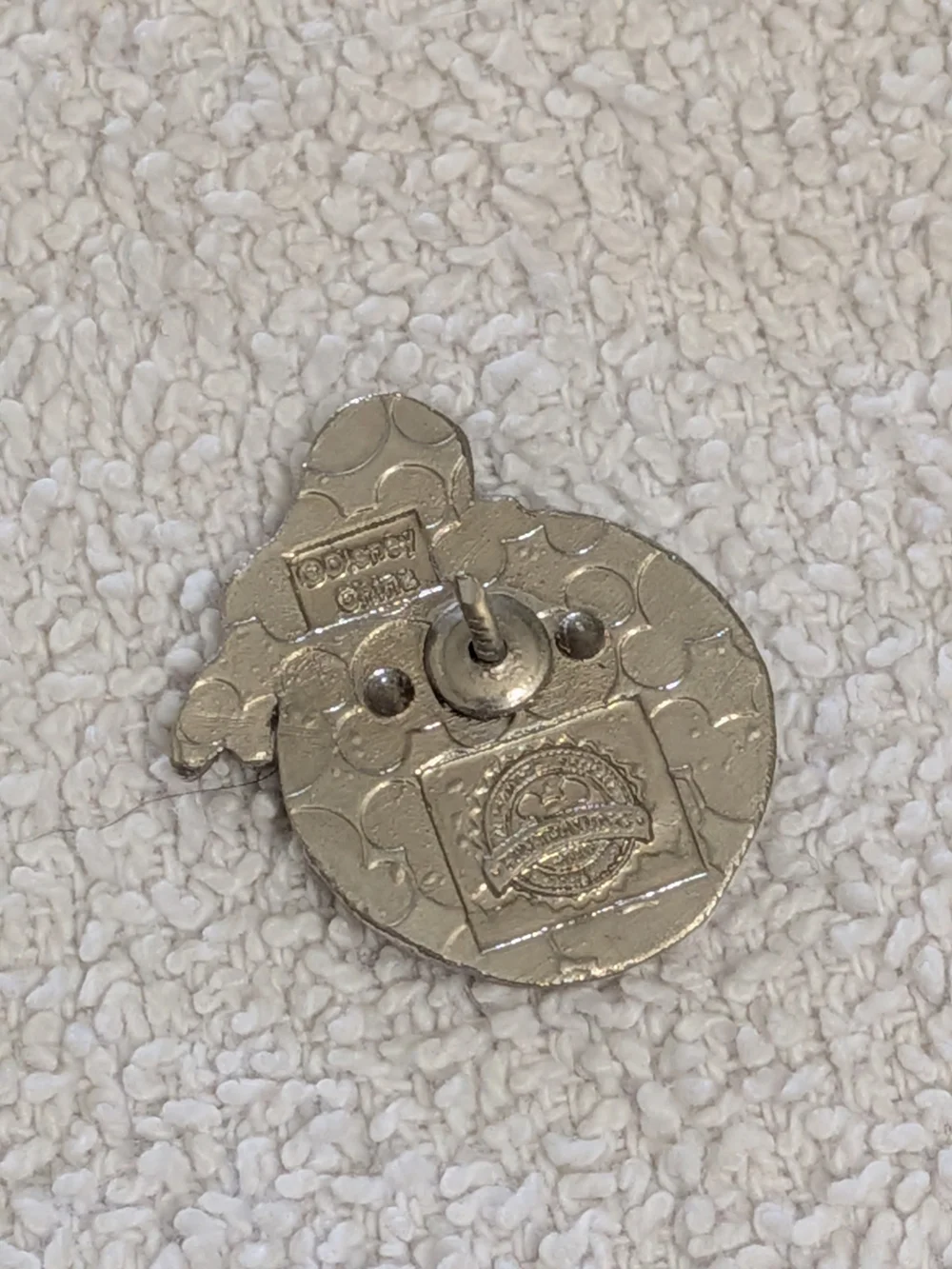 Disney Pin - Angry Baby Donald Duck Face Head Trading Pin Rare Collectible Cute
